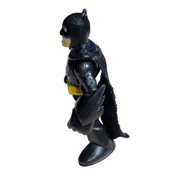 Fisher-Price Imaginext DC Super Friends Series DC Comics Batman 3" Action Figure - Picture 6 of 9